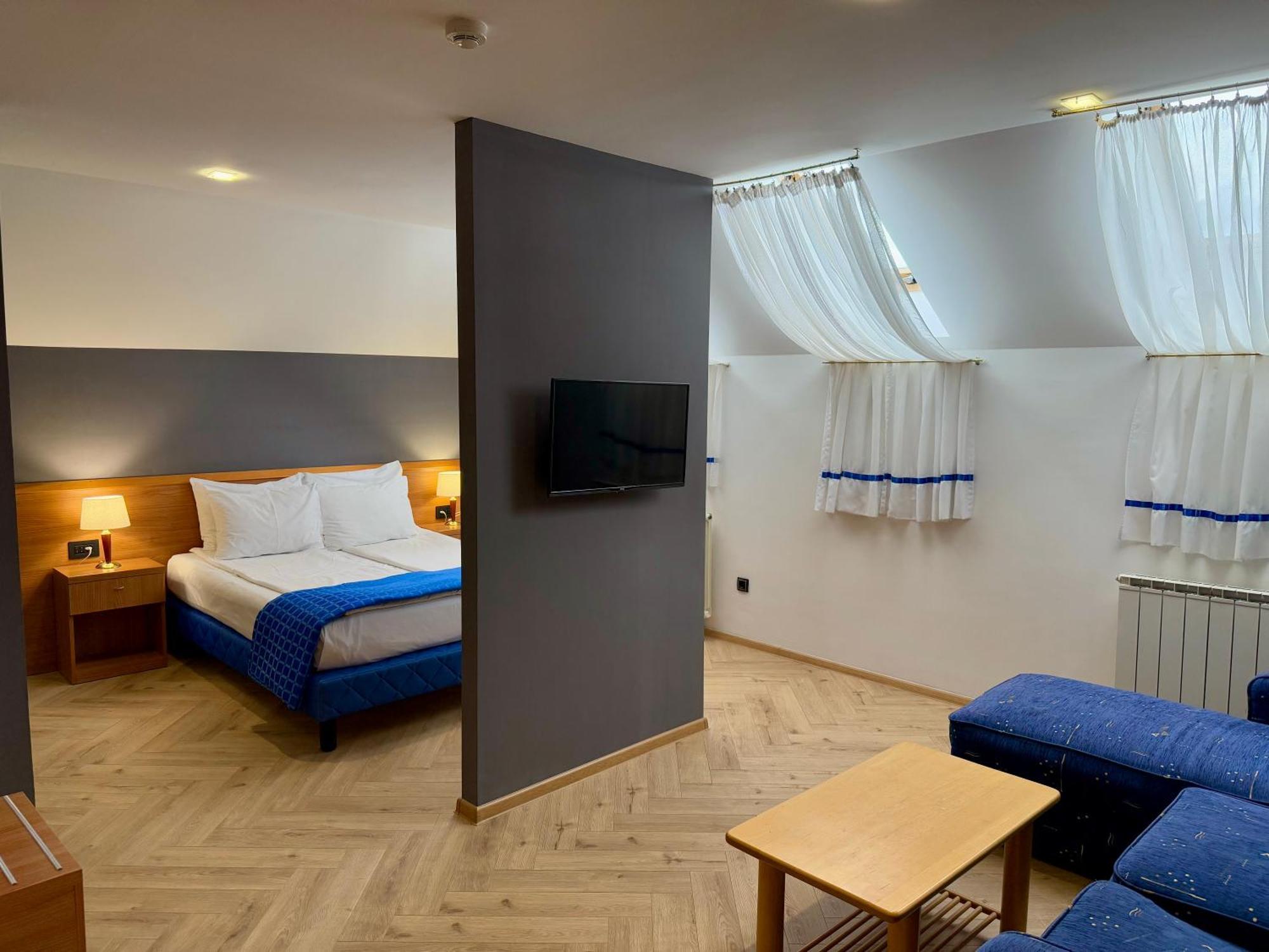 Motel M Vlasenica Kültér fotó