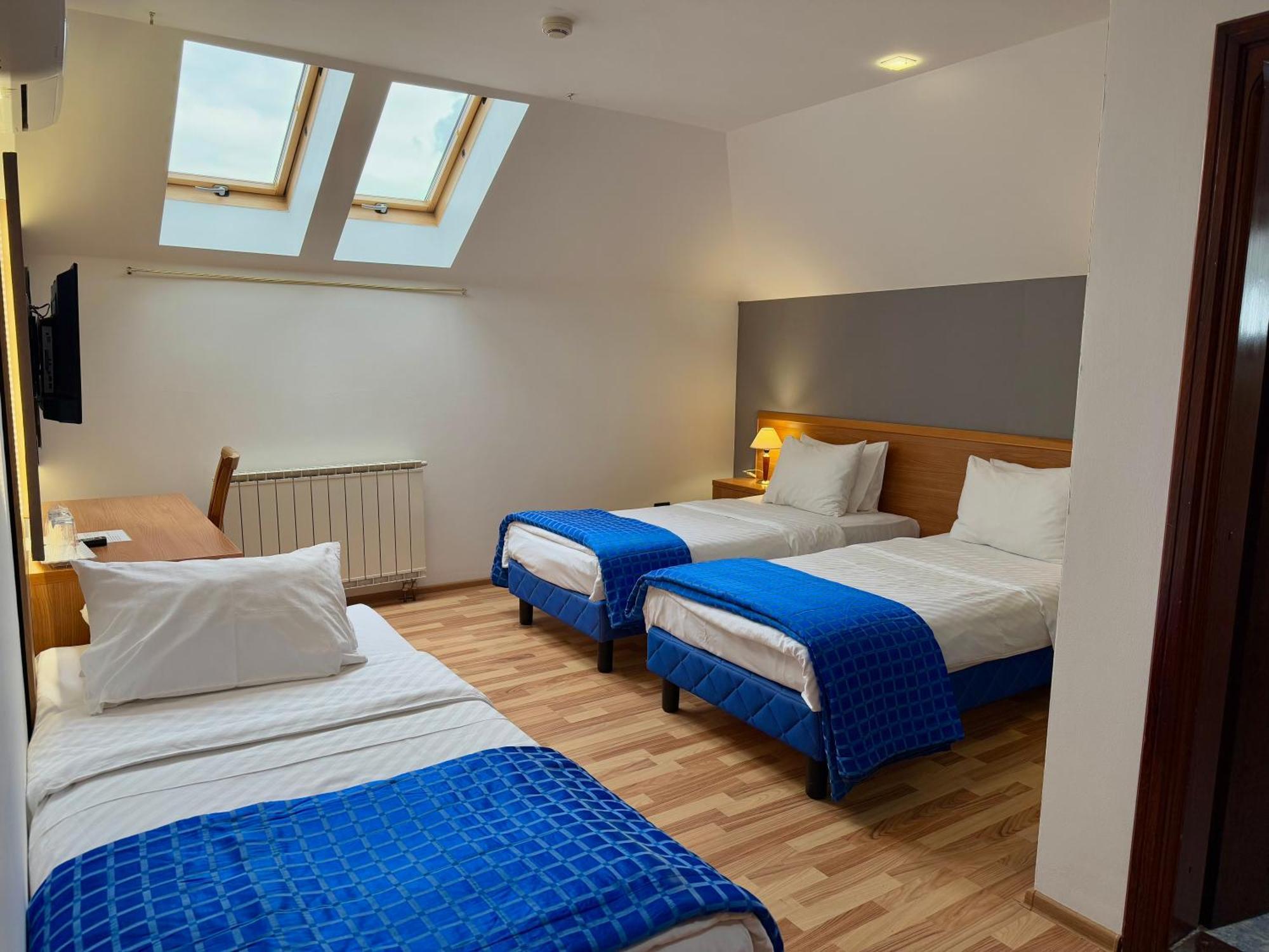 Motel M Vlasenica Kültér fotó