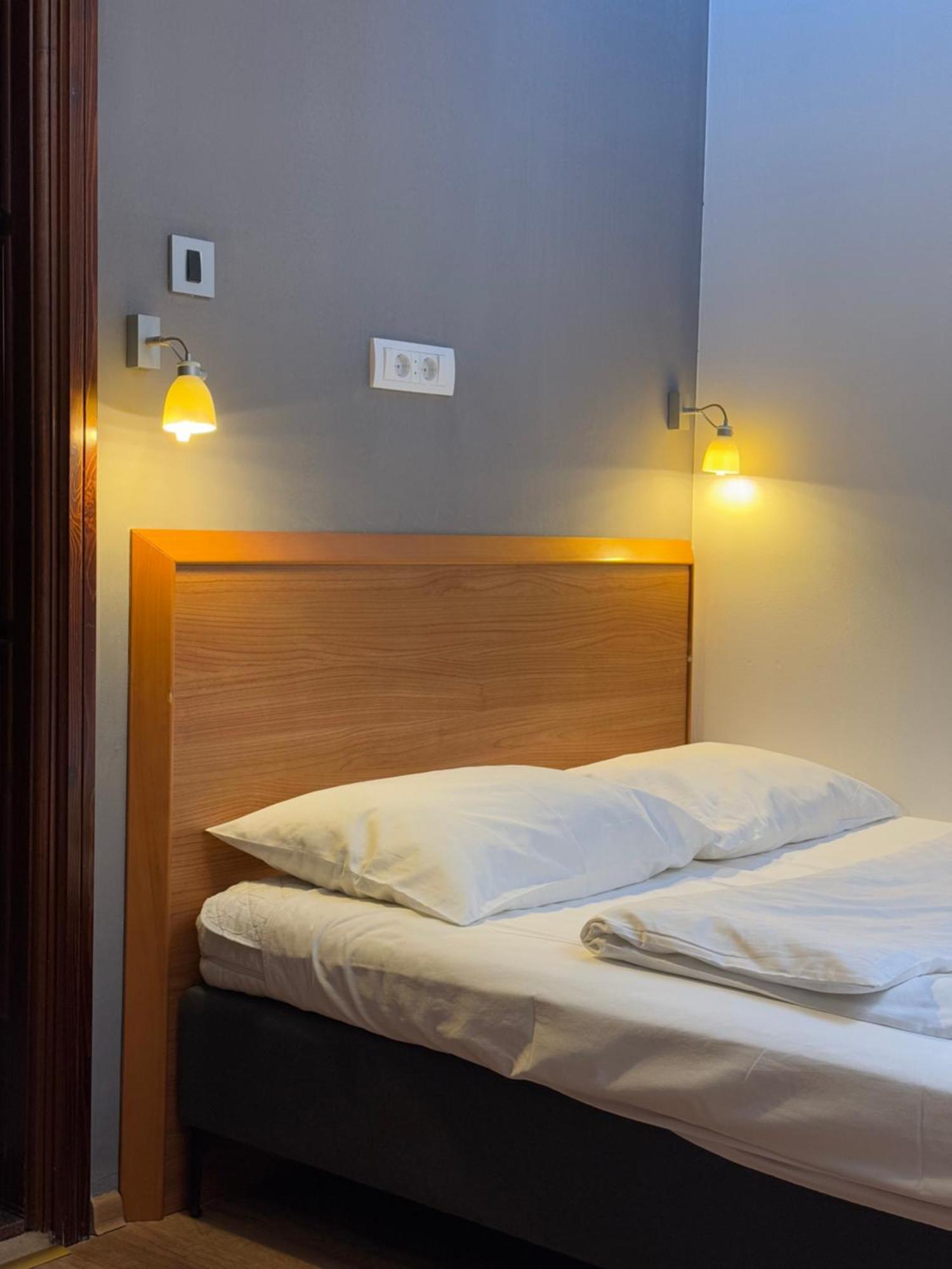 Motel M Vlasenica Kültér fotó