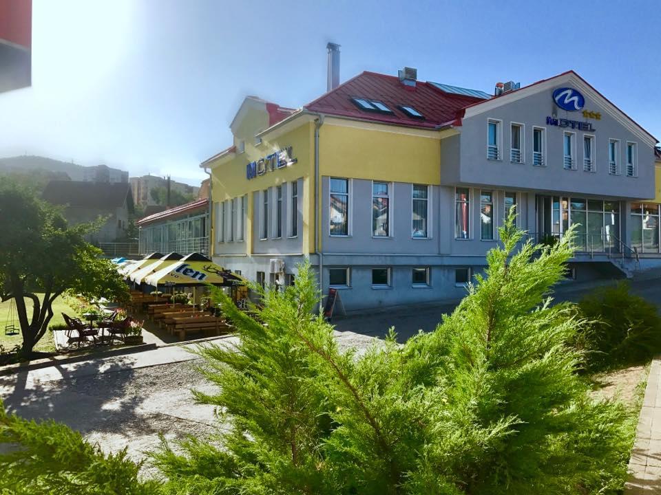 Motel M Vlasenica Kültér fotó